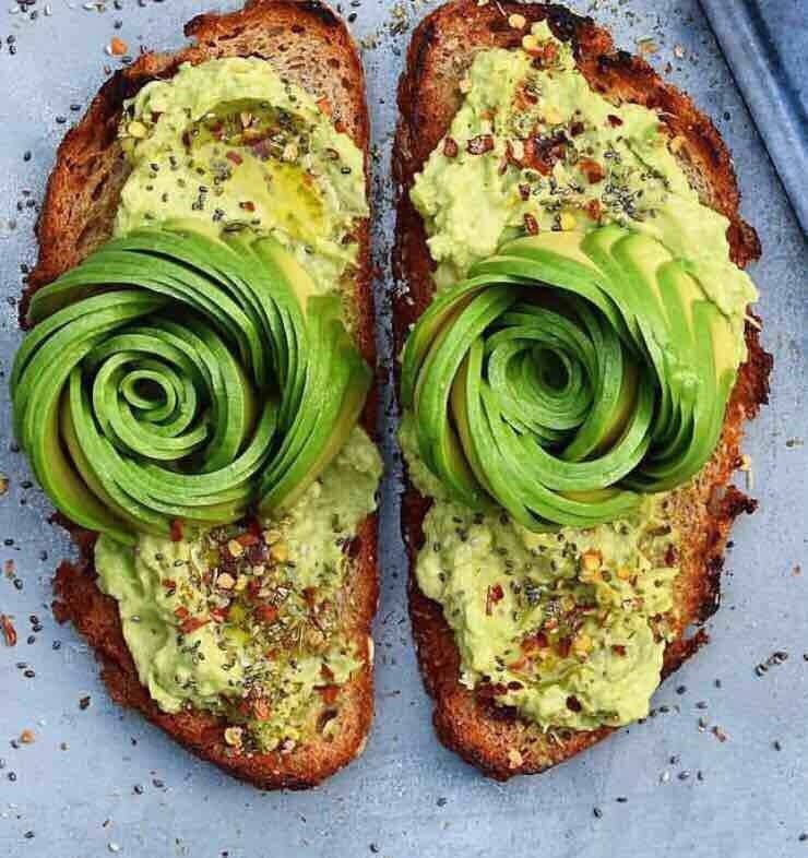 Live Music & Ambiance