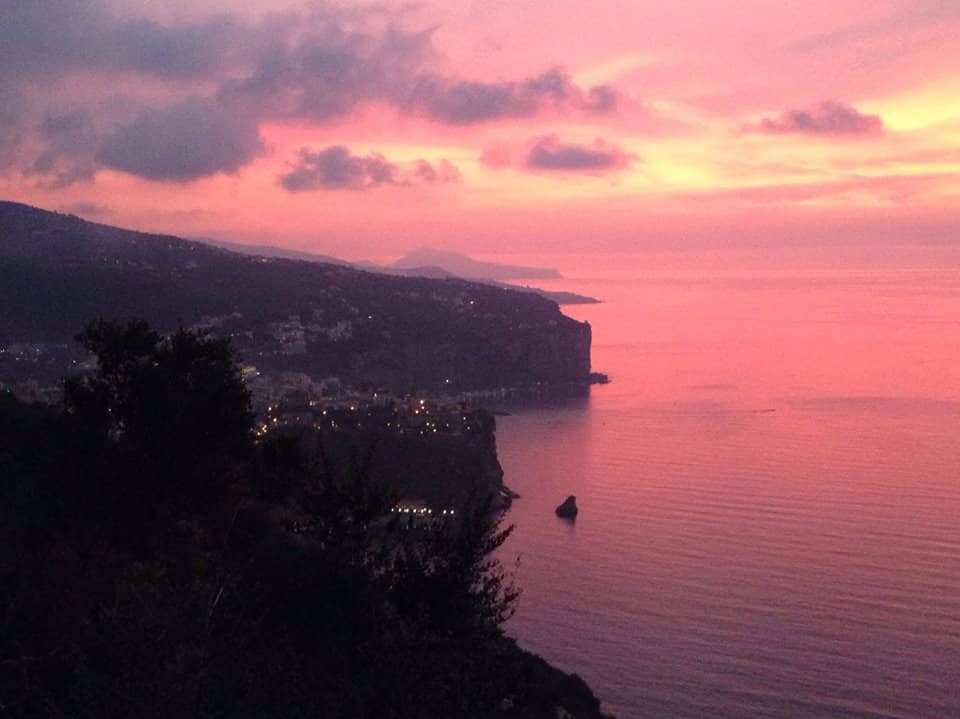 Unique Polygonal Structure