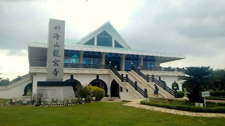 Lush Landscaped Gardens