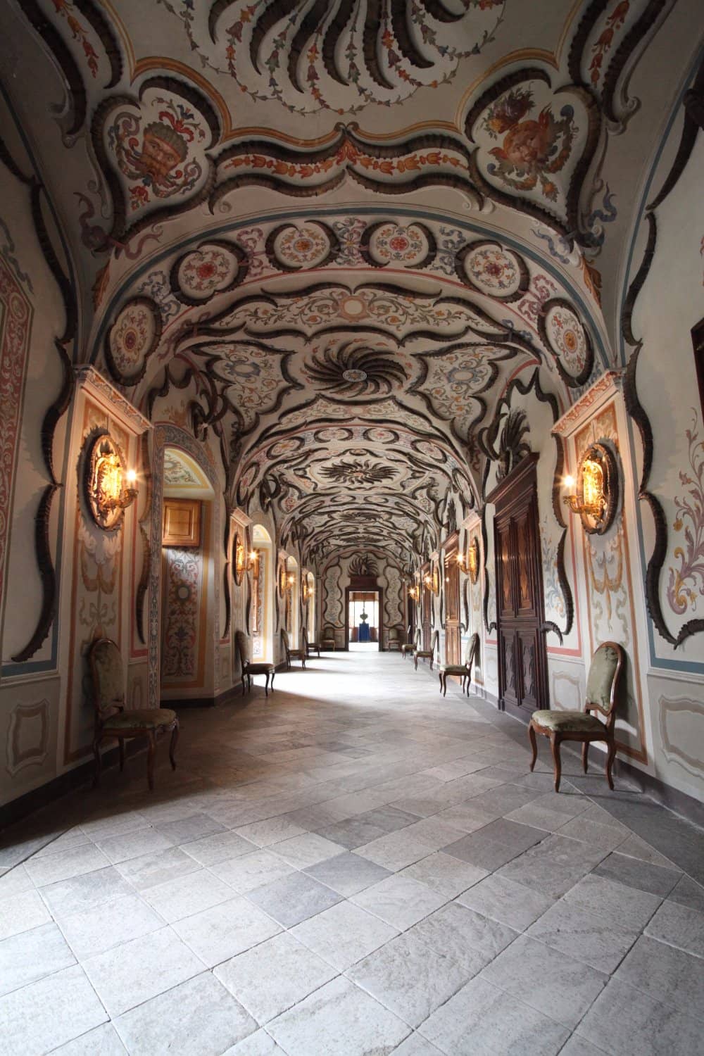 Elegant Period Decor