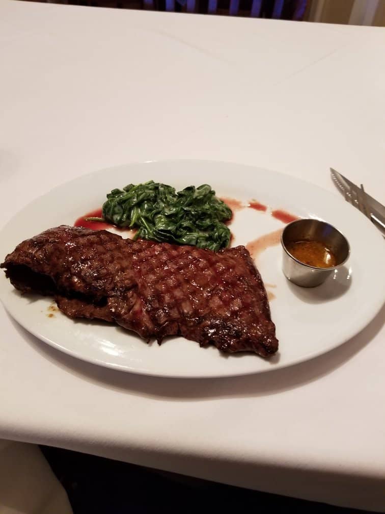 Cozy & Romantic Ambiance