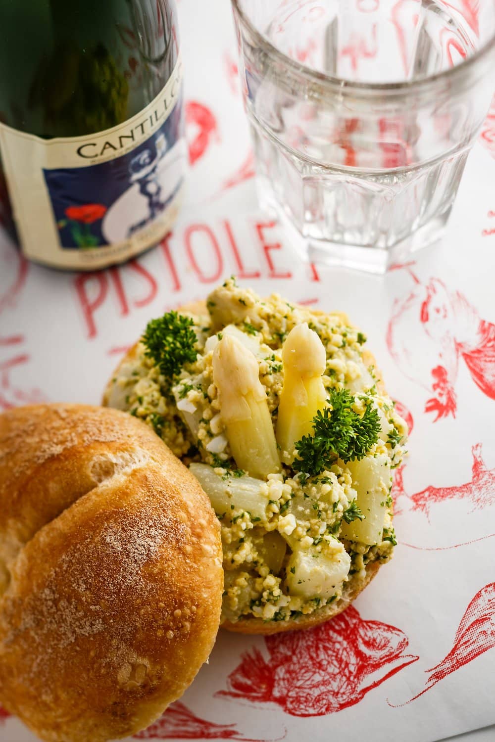 Pistolet with Asparagus