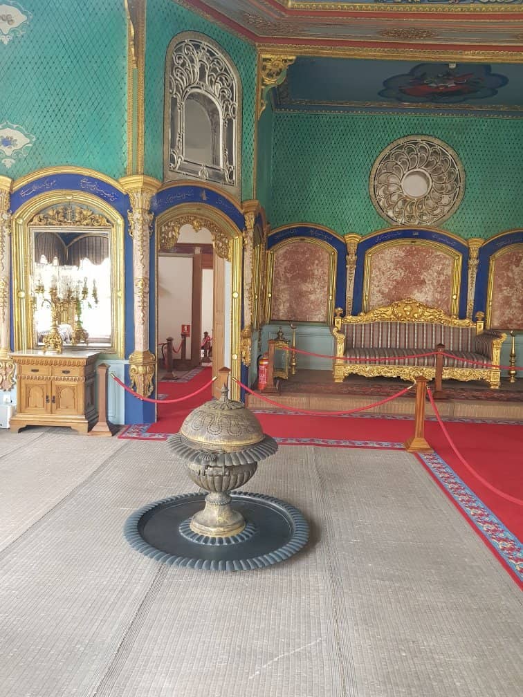 Peaceful Garden Oasis