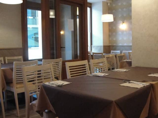 Dual Dining Experience