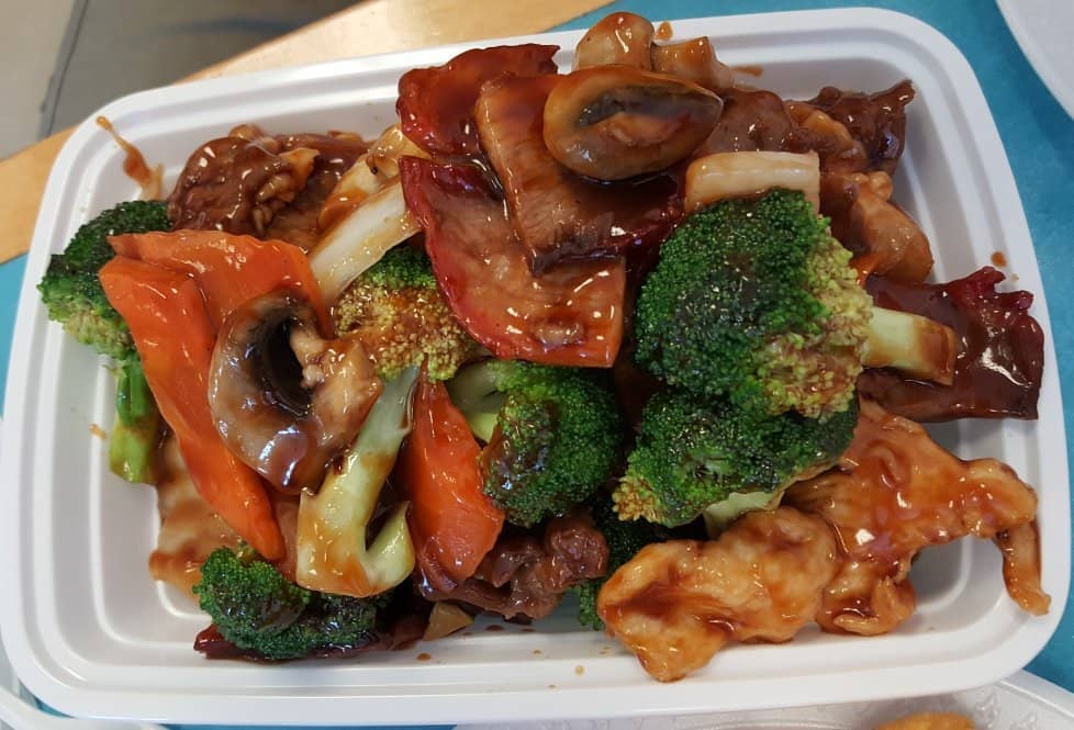 Serene Tea Field Ambiance