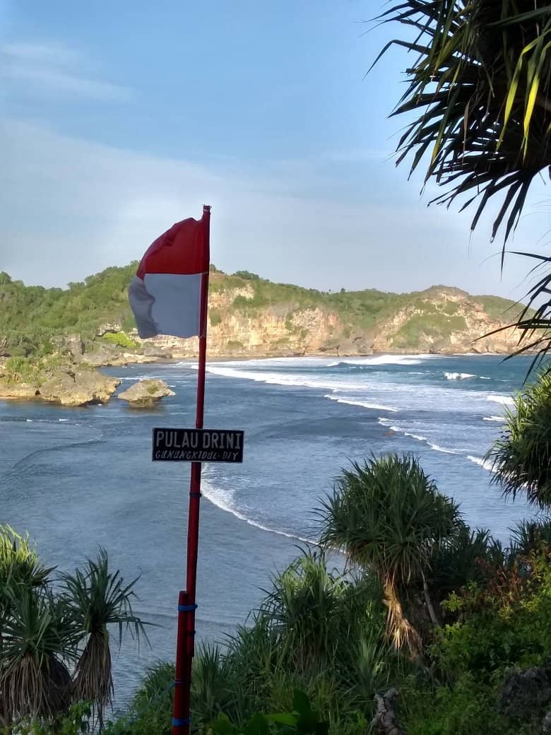 Coral Island & Lighthouse