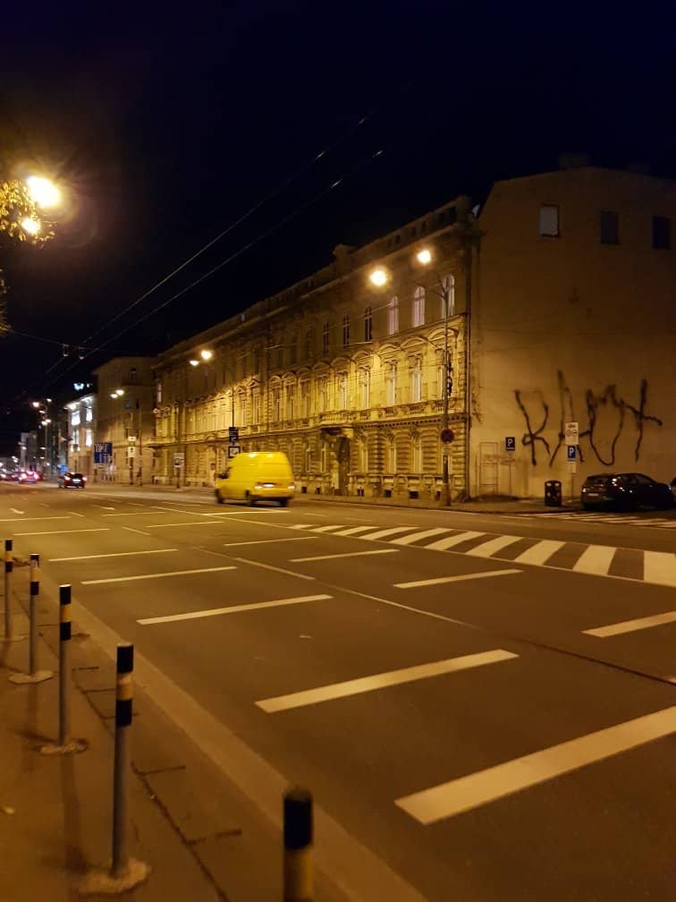 Cozy Cafes and Bistros