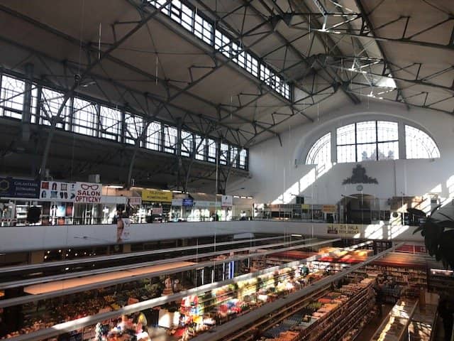 Vibrant Flower Stalls