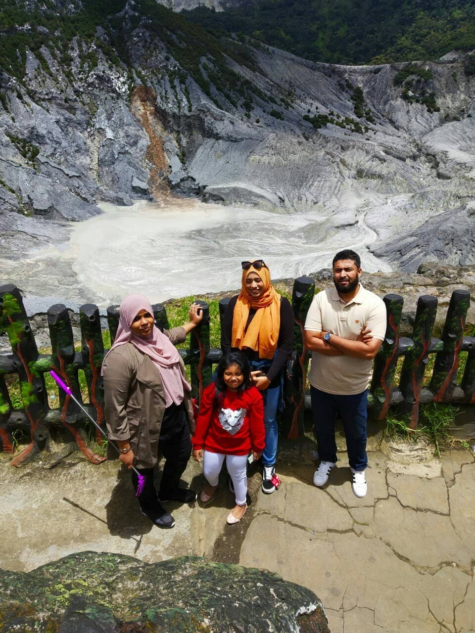 Kawah Ratu (Queen's Crater)
