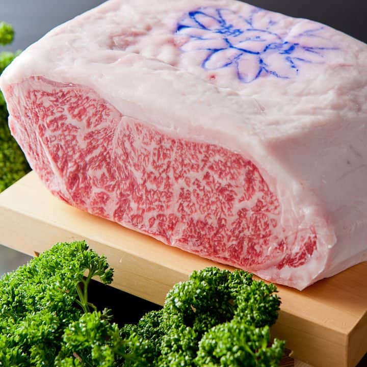 Masterful Teppanyaki Performance