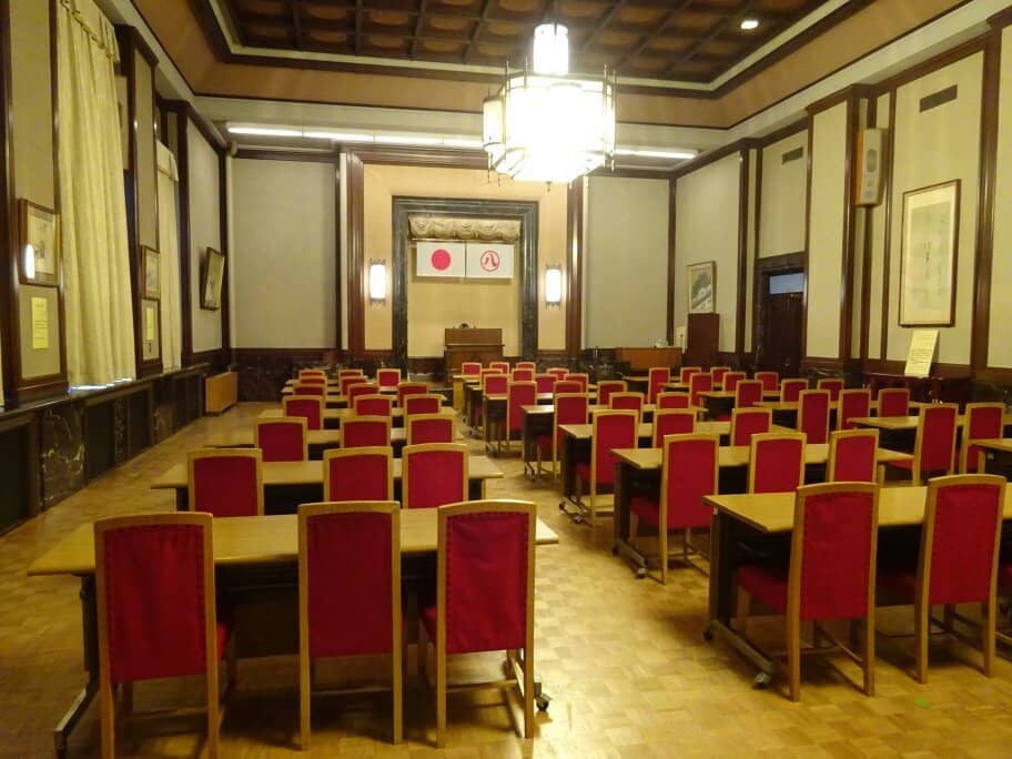 Proximity to Nagoya Castle