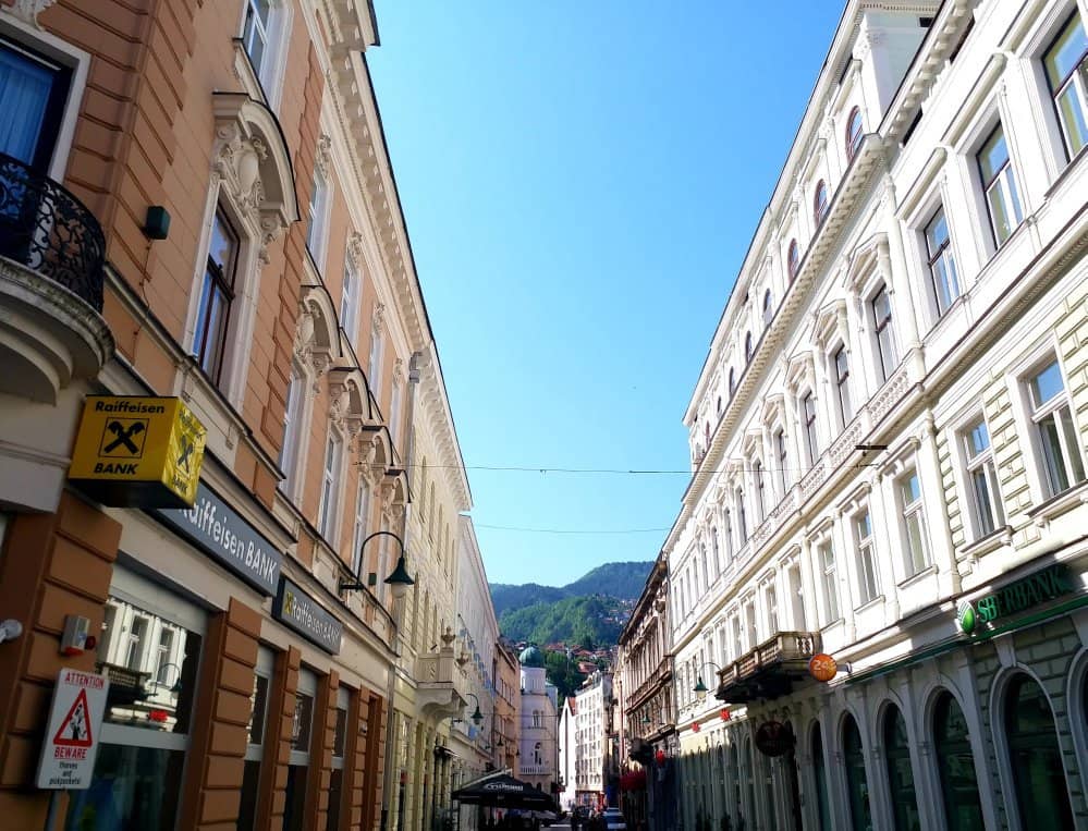 Street Performers & Artists