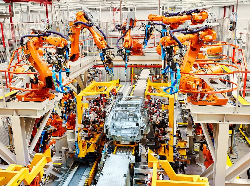 Behind-the-Scenes Tour