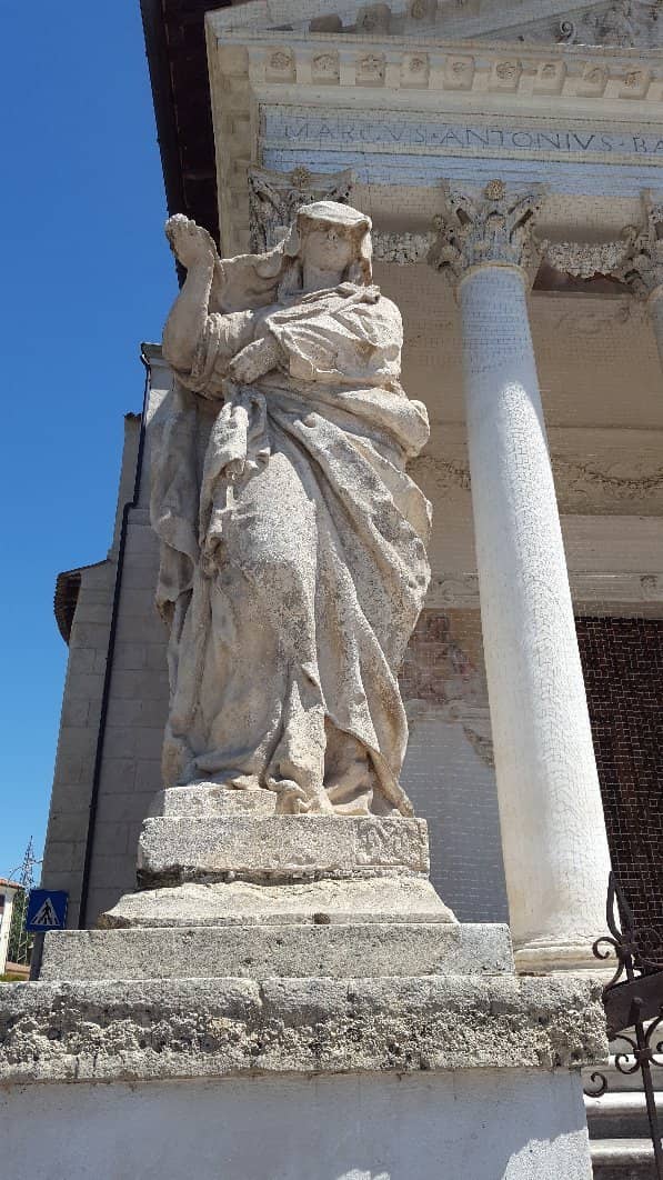 Wine Tasting & Estate