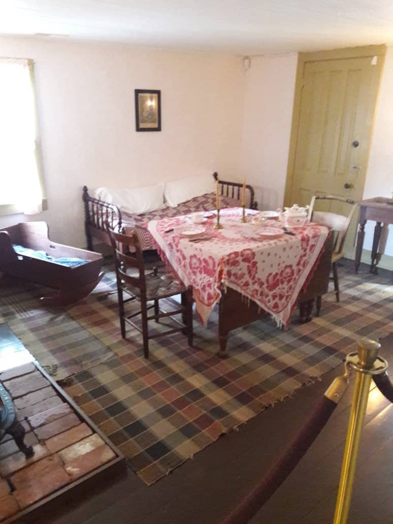 Titanic Survivor's Early Years