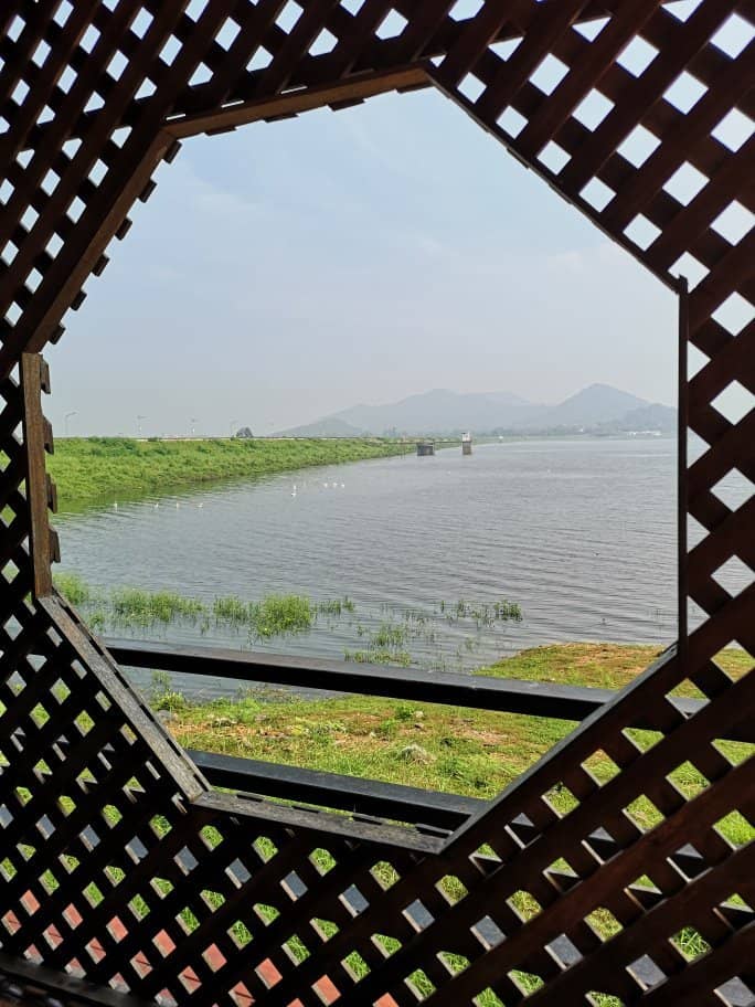 Local Thai Food Stalls