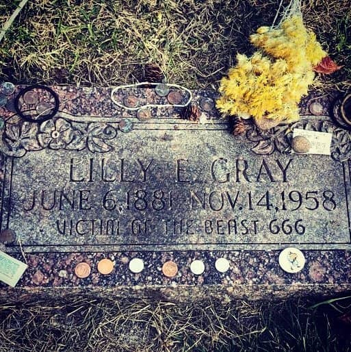 Lilly E. Gray's 'Victim of the Beast' Headstone
