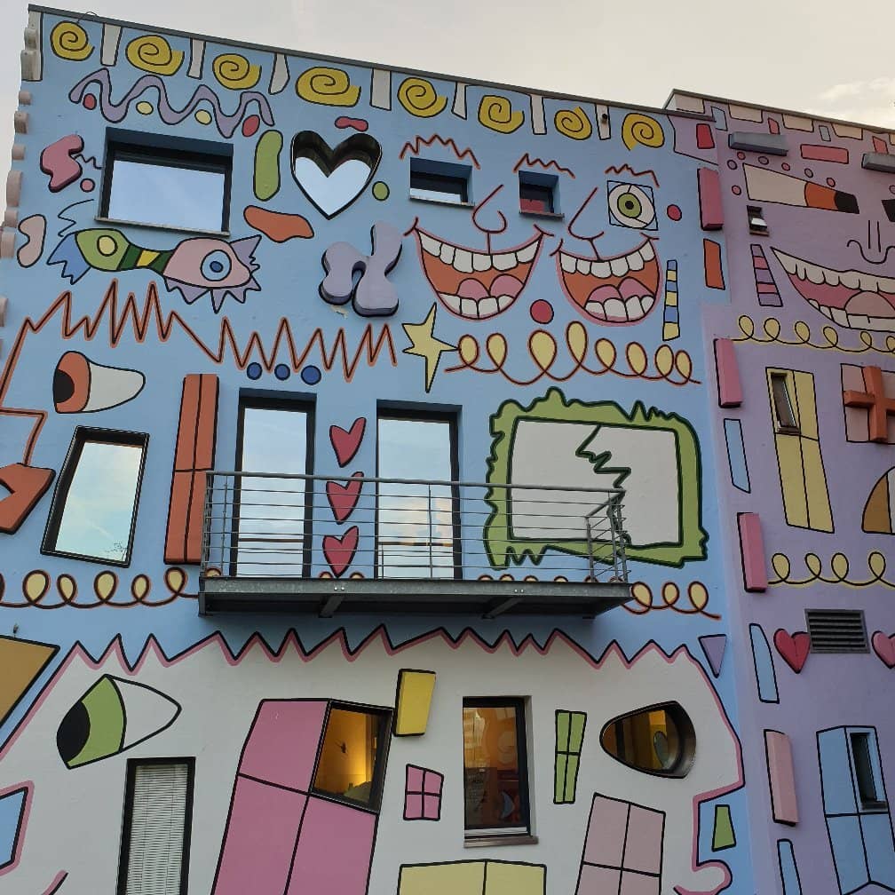 Unique Architectural Contrast