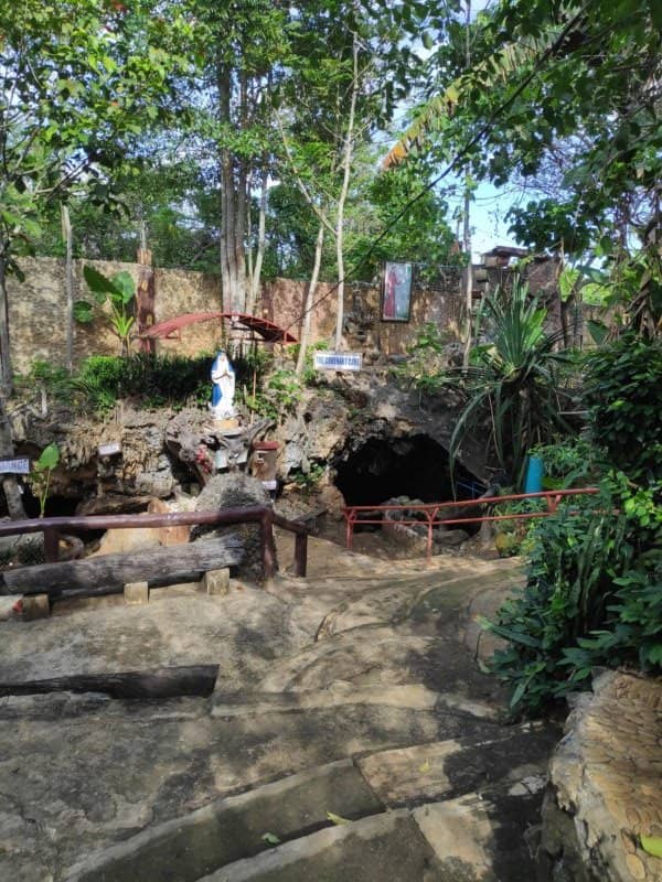 Tranquil Gardens & Chapel