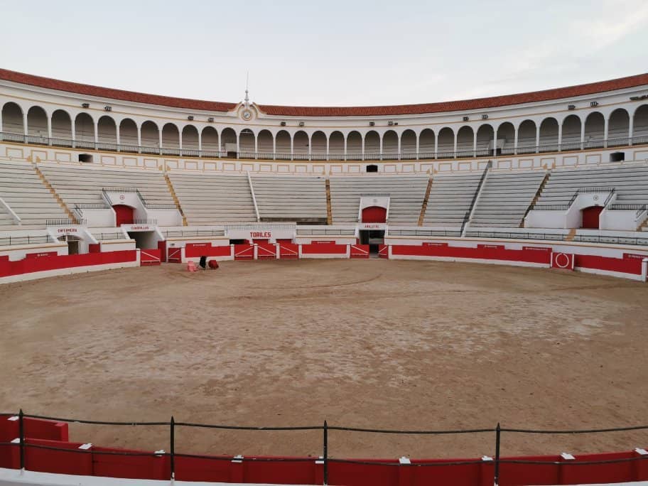 Active Bullfighting Arena