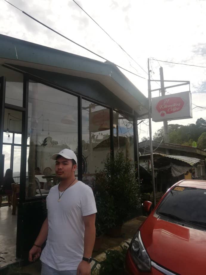 Cozy Ambiance and Breakfast