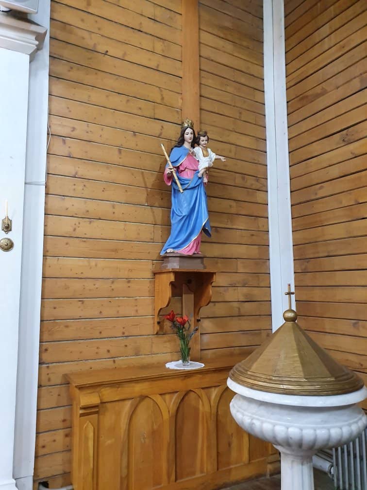 Remodeled Plaza Ambiance