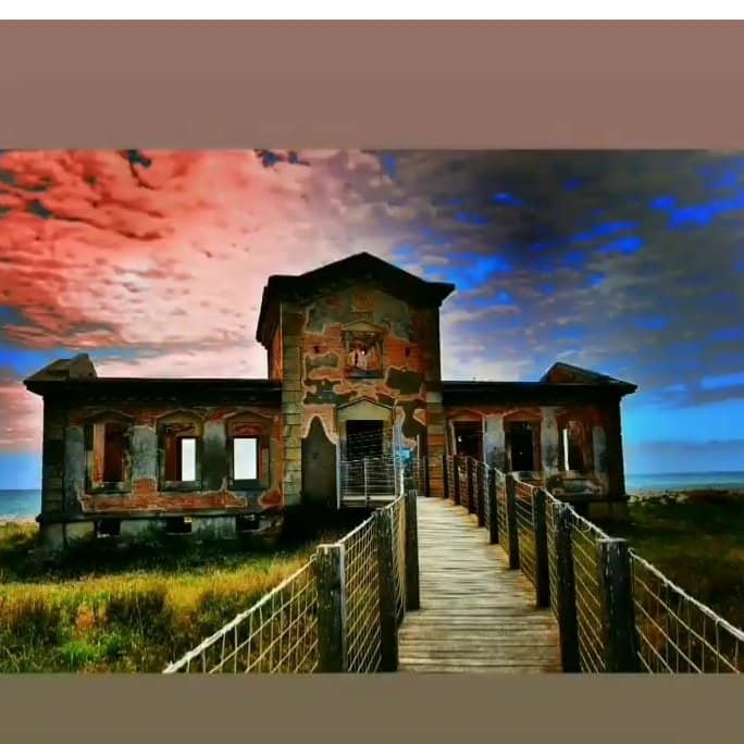 Panoramic Coastal Views