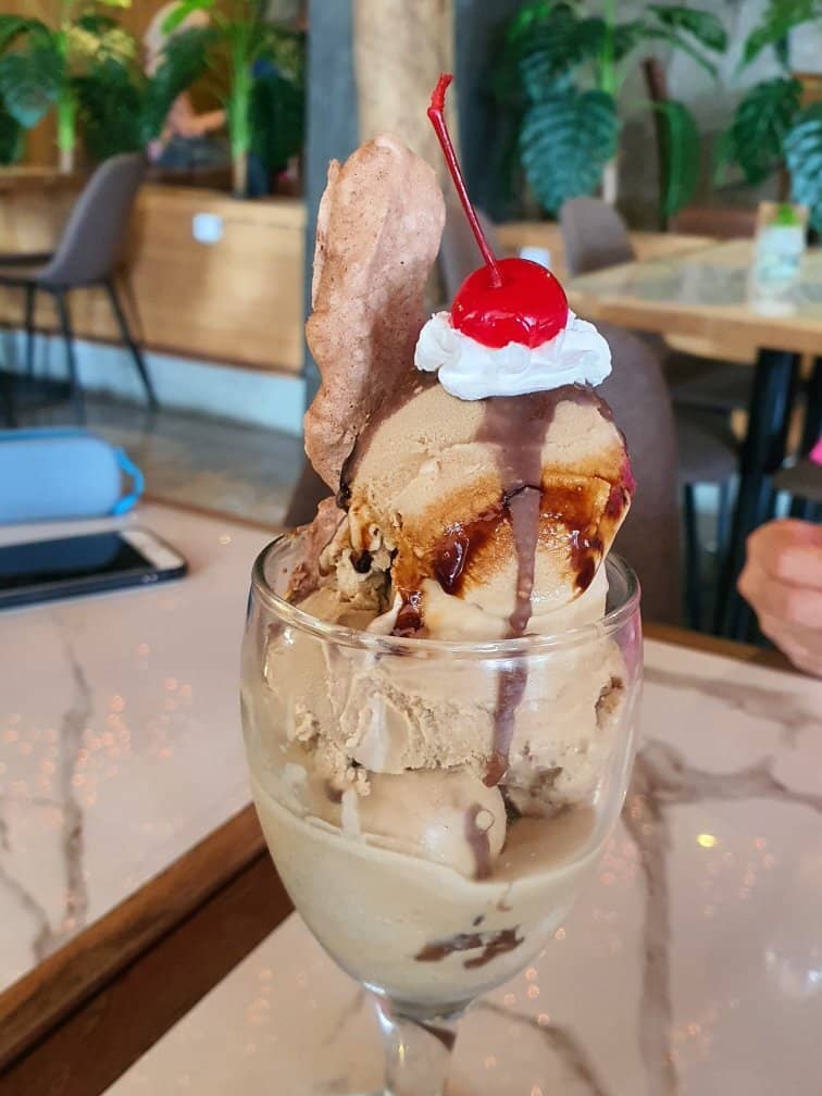 City Views and Cozy Ambiance