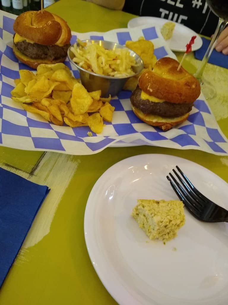 Artsy & Welcoming Ambiance