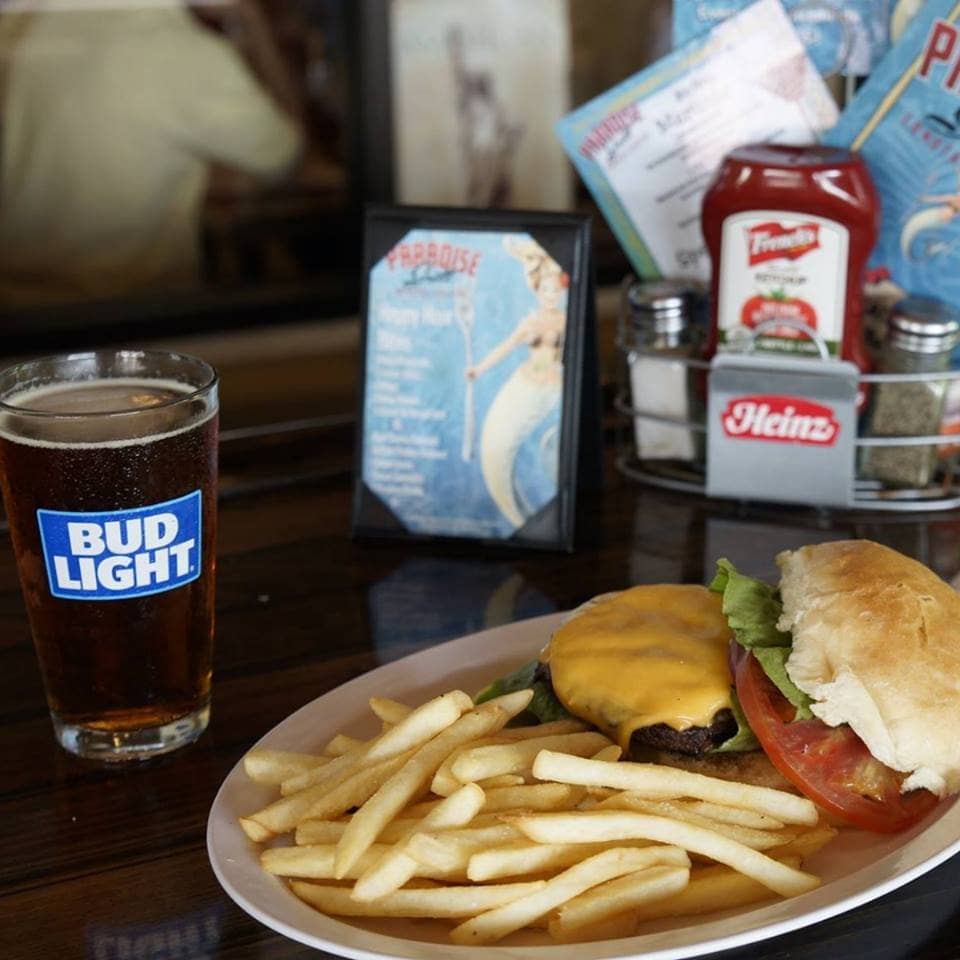 Live Music Beach Vibe