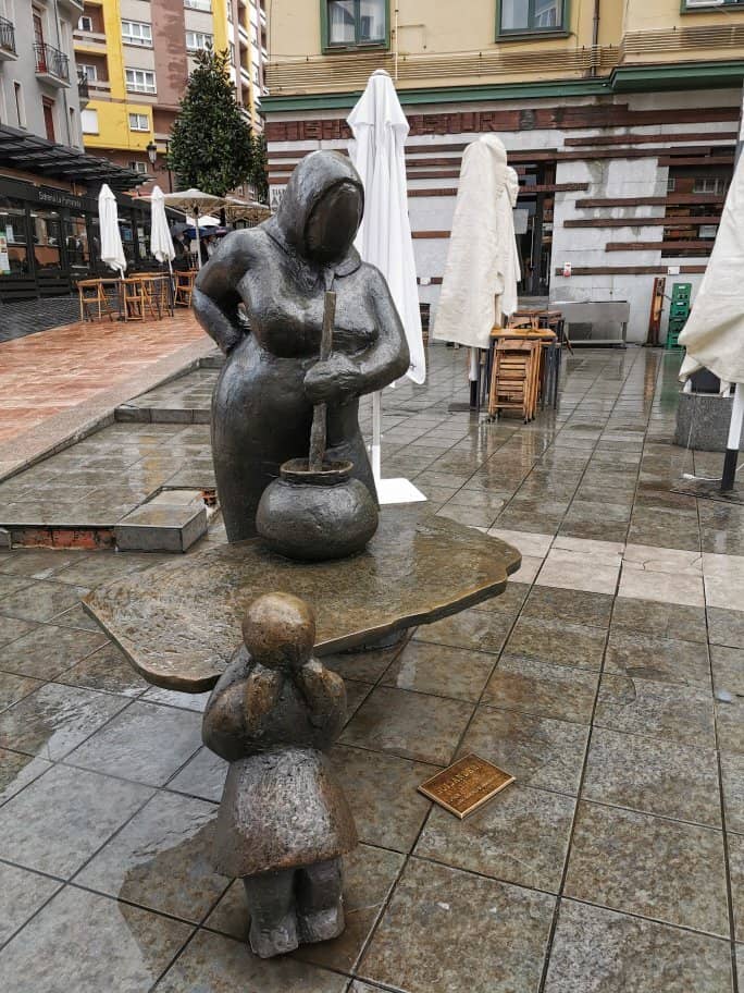 Oviedo Cathedral Backdrop