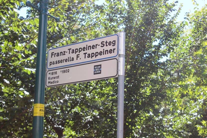 Charming Cafes & Restaurants