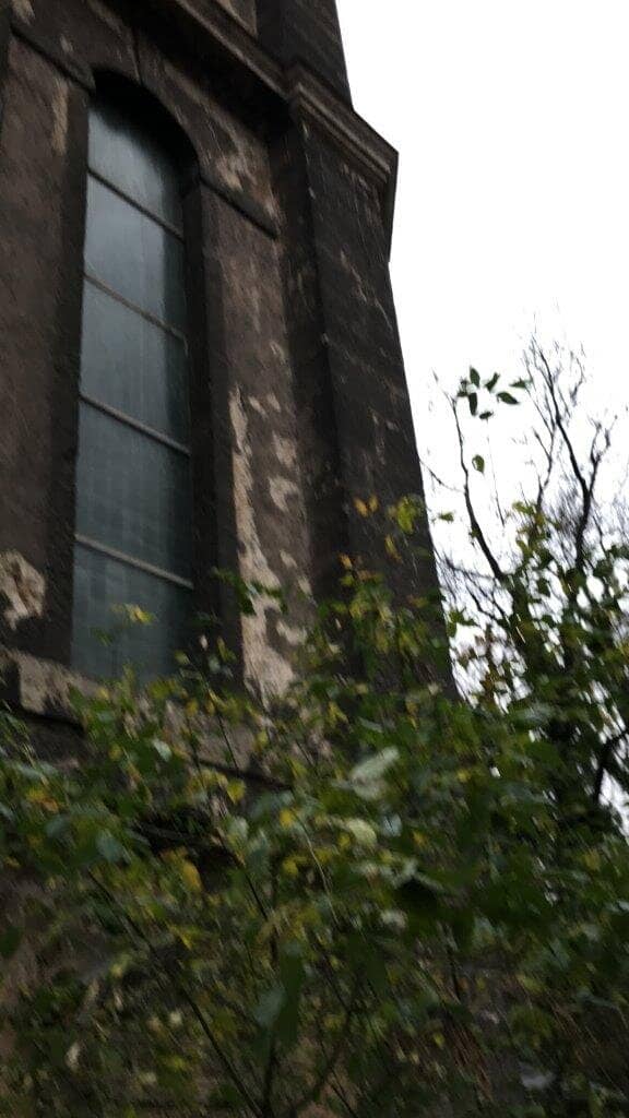 Crypts and Gravestones