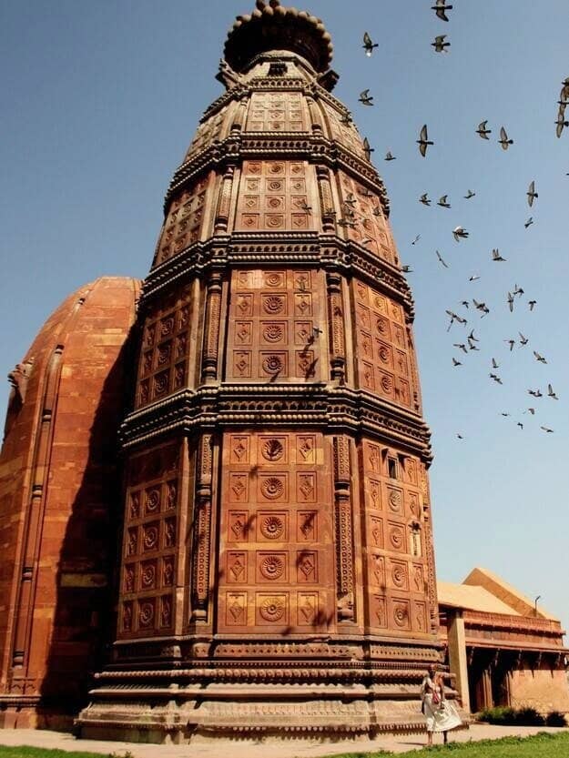 Vertical photo