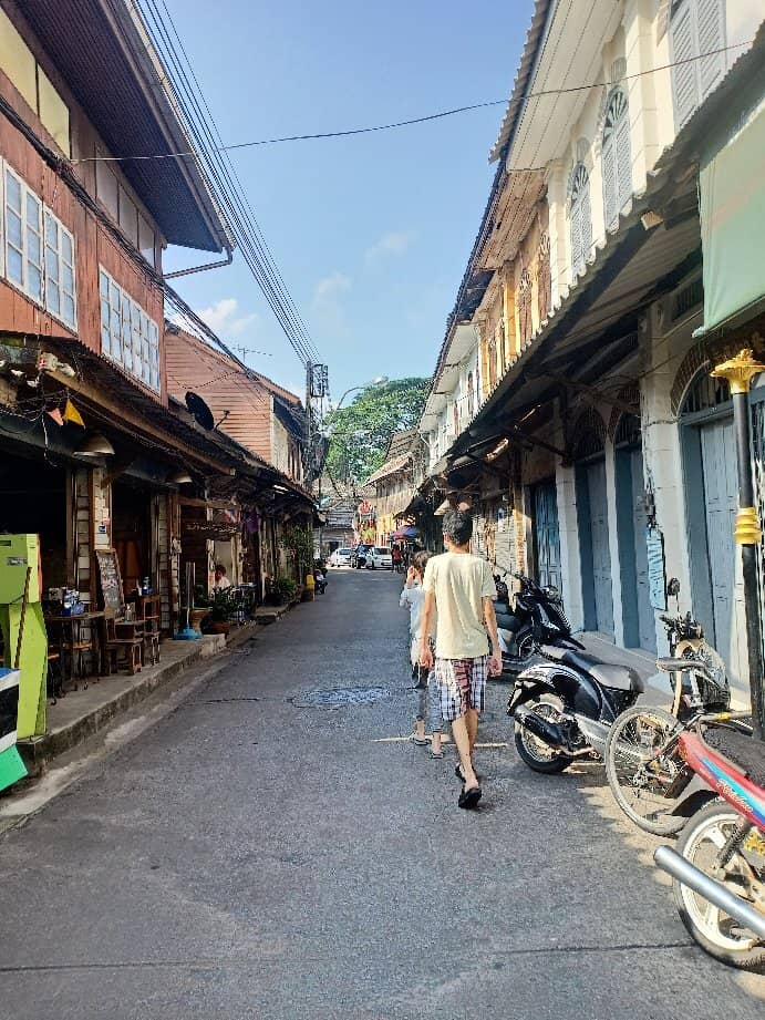 Baan Luangrajamaitri Historic Inn