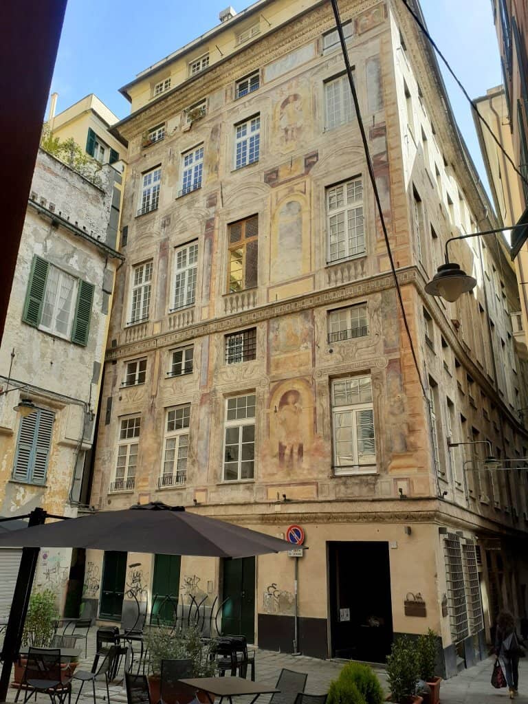 Artisan Workshops & Local Delicacies