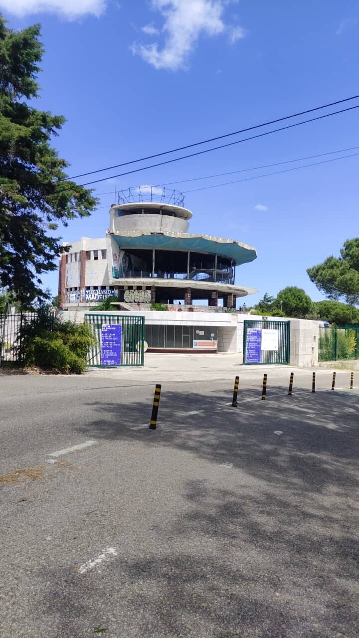 Abandoned Architecture