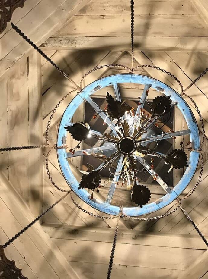 Well-Maintained Ruins