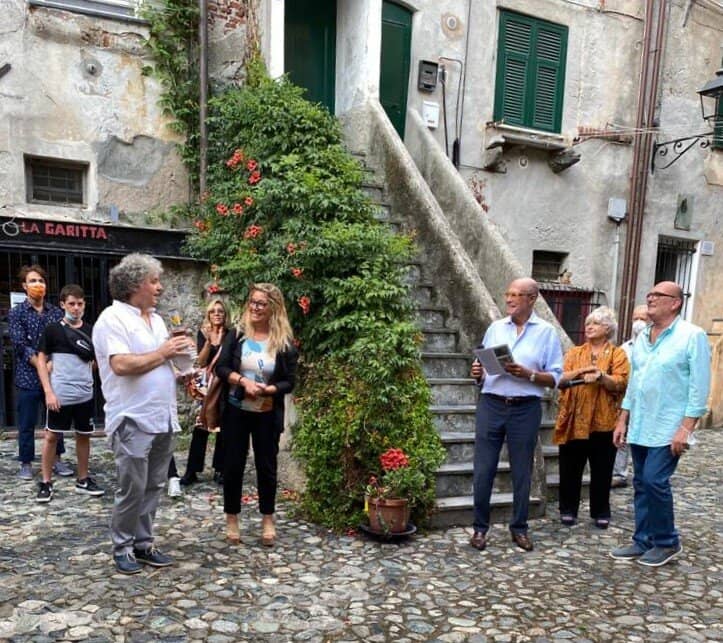 The Army of the Little Fish