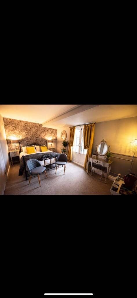 Capon Tree Cafe/Restaurant