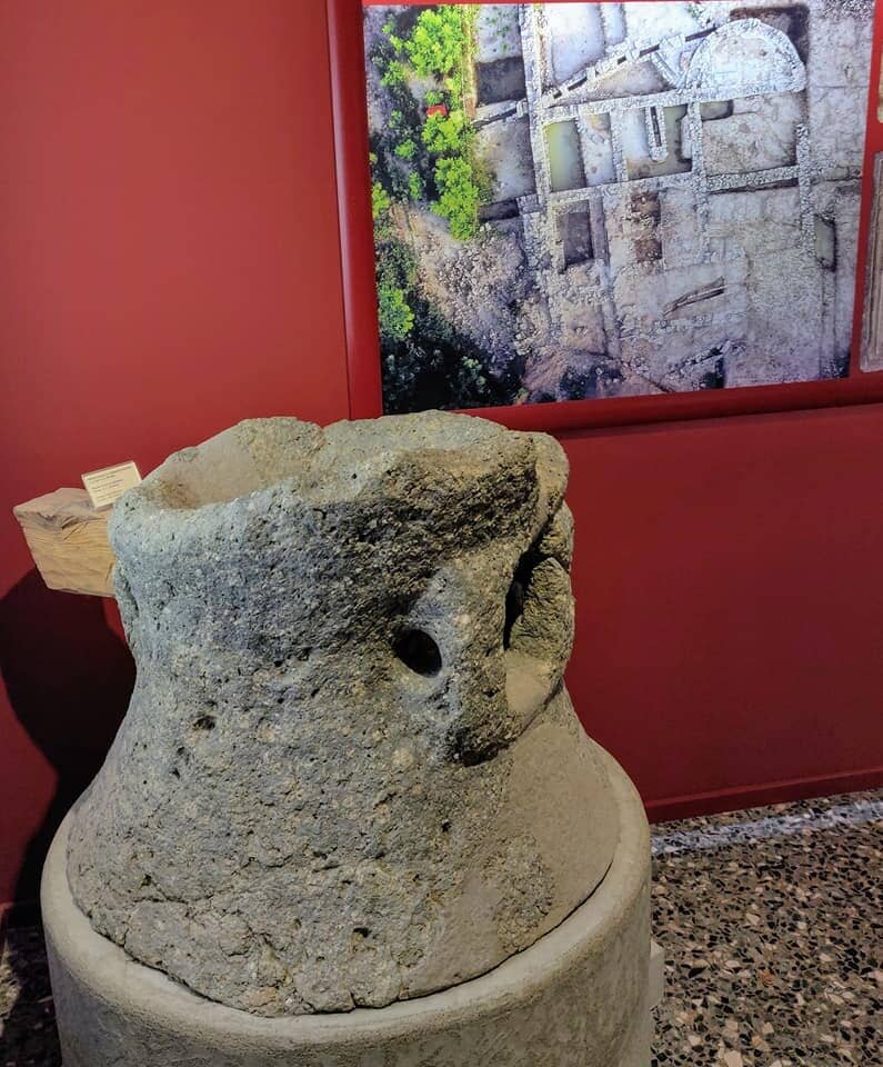 Diverse Artifact Collections