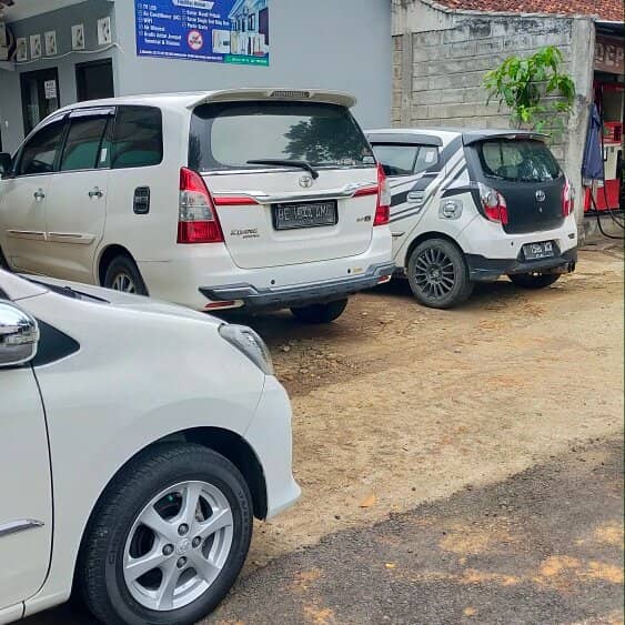 Scenic Mountain Views