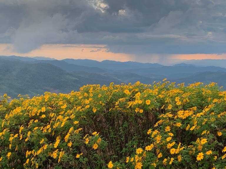 Mae Hong Son Loop Stop