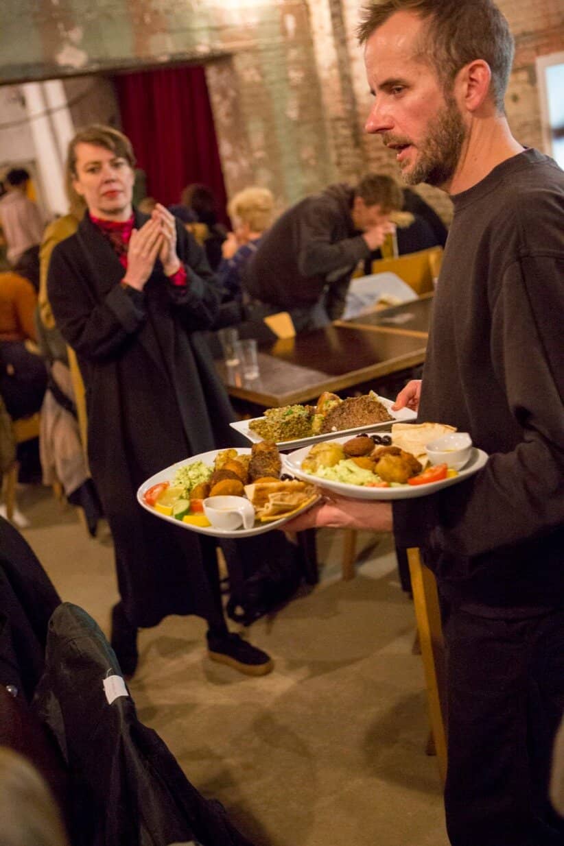 Live Performances & Art