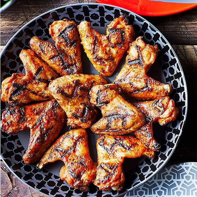 Vibrant & Clean Decor