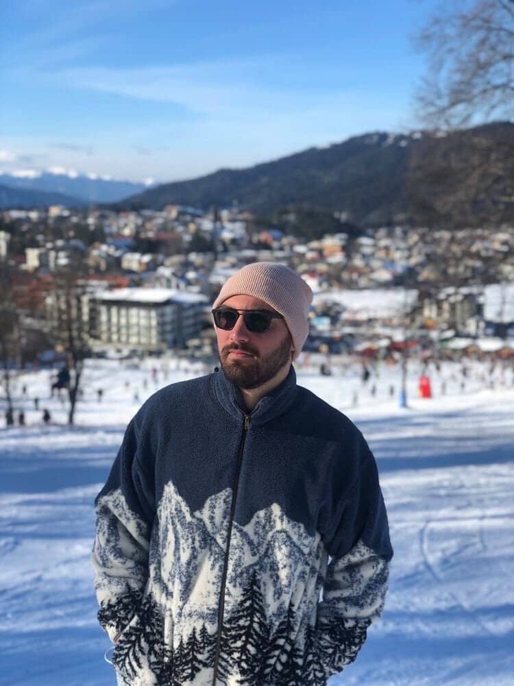 Mitarbi Mountain Views