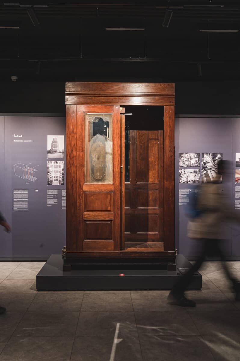 Vintage Trams & Cars