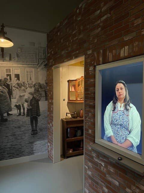 Virtual Family Storytelling