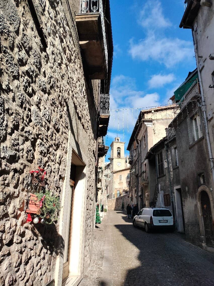 Winding Alleys and Ancient Buildings