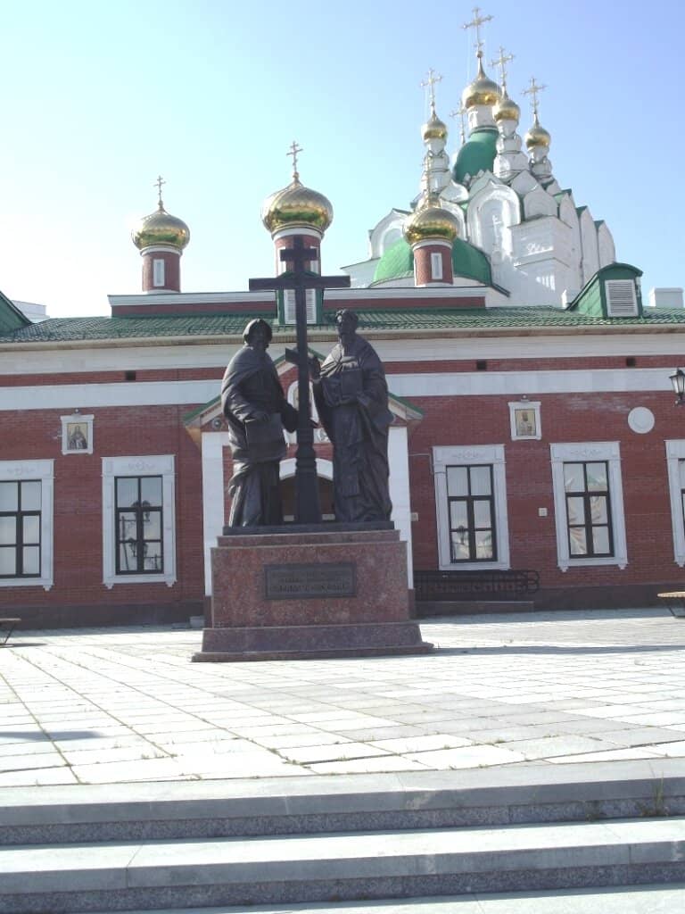 Impressive Artwork & Exhibits